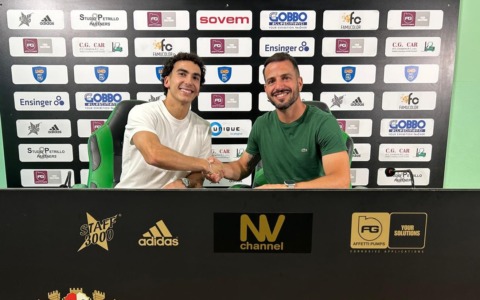 Stefano Boccadamo resta alla Castellanzese, rinnovato il contratto con i neroverdi