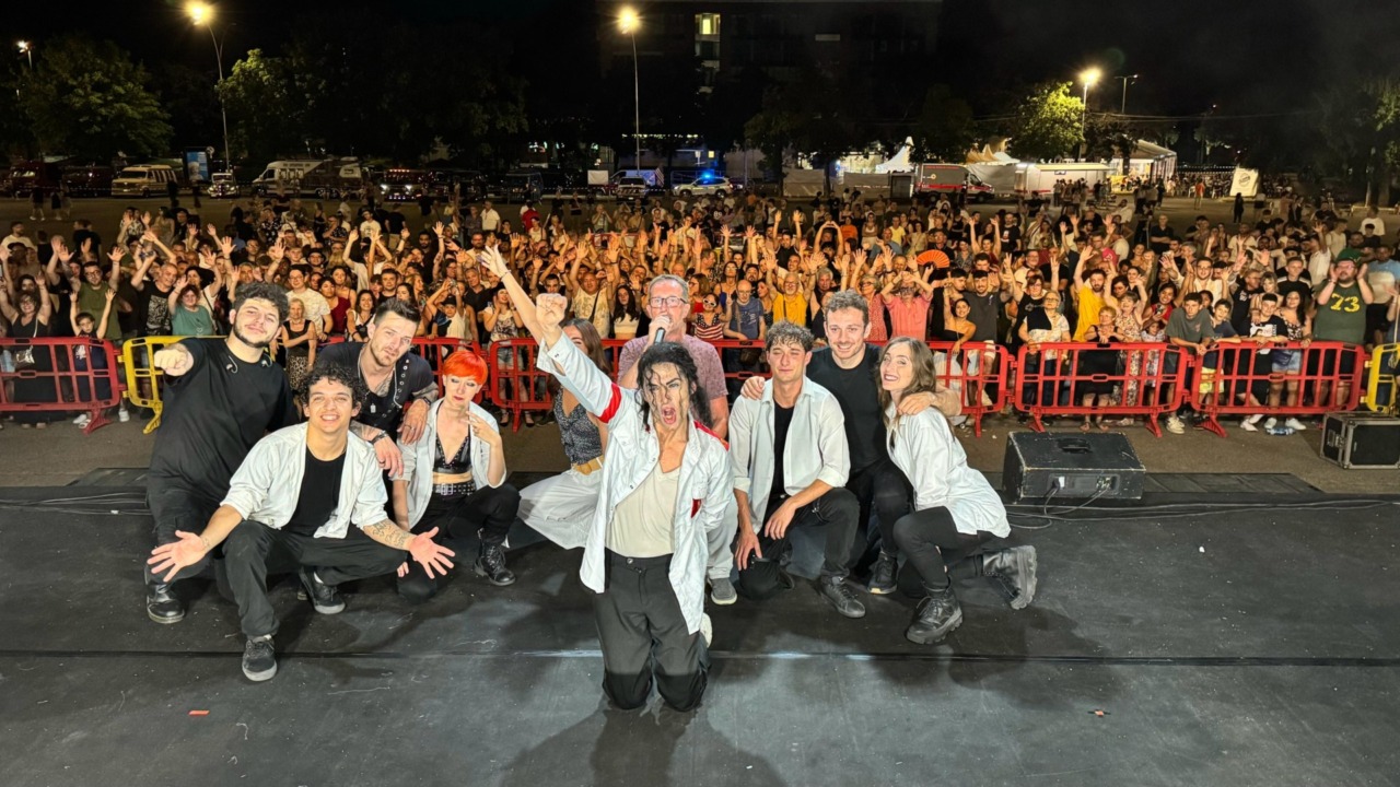 Vivere a Colori torna in piazza Mercato con la tre giorni di “Accendi la Vita”