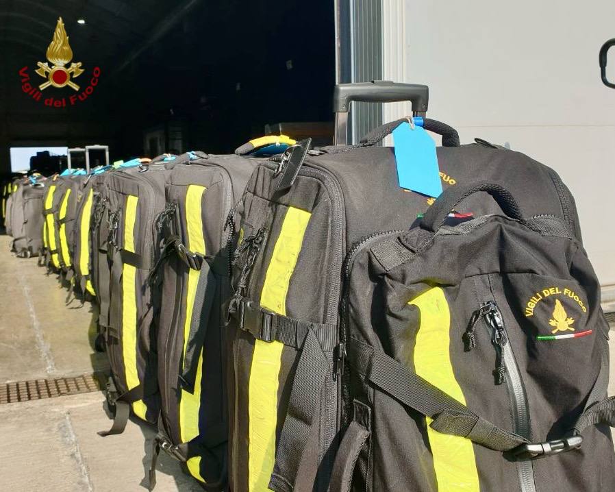 vigili del fuoco operazione venezuela per il terremoto