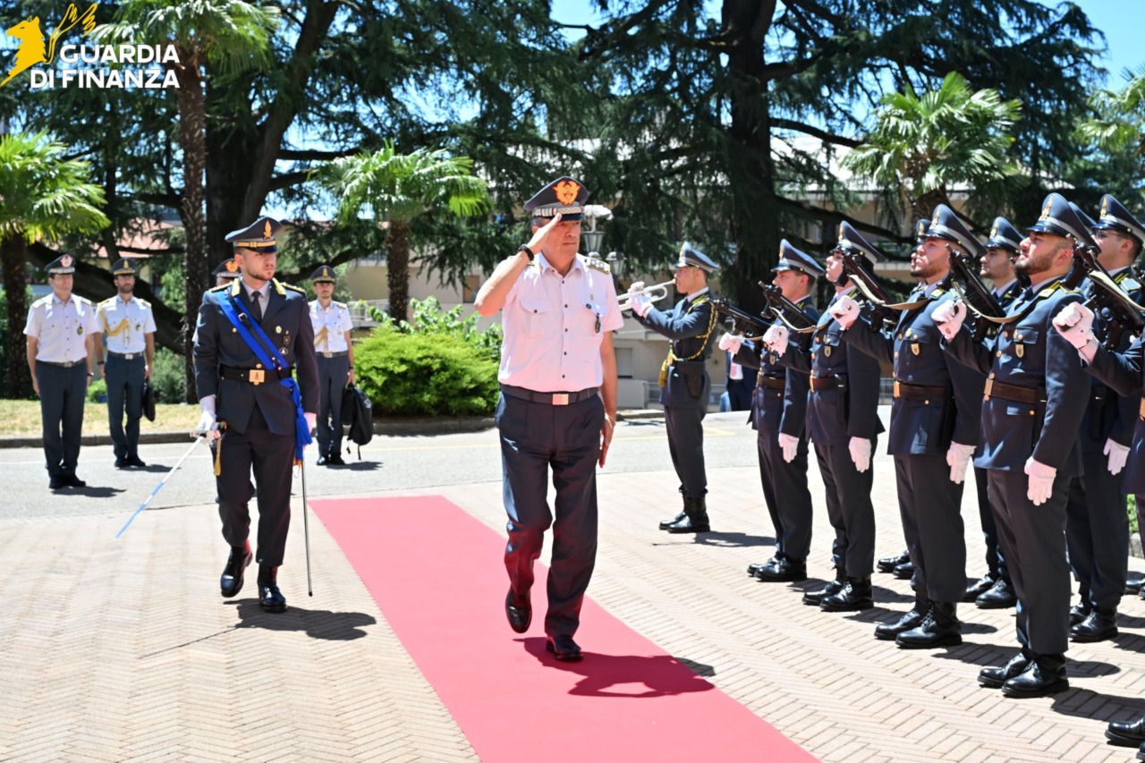 Il generale di Corpo d’Armata della GdF in visita a Varese e Malpensa