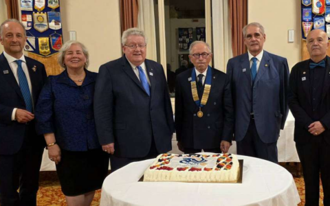 Piergiorgio Zanazza è il nuovo presidente del Rotary Club Varese Ceresio