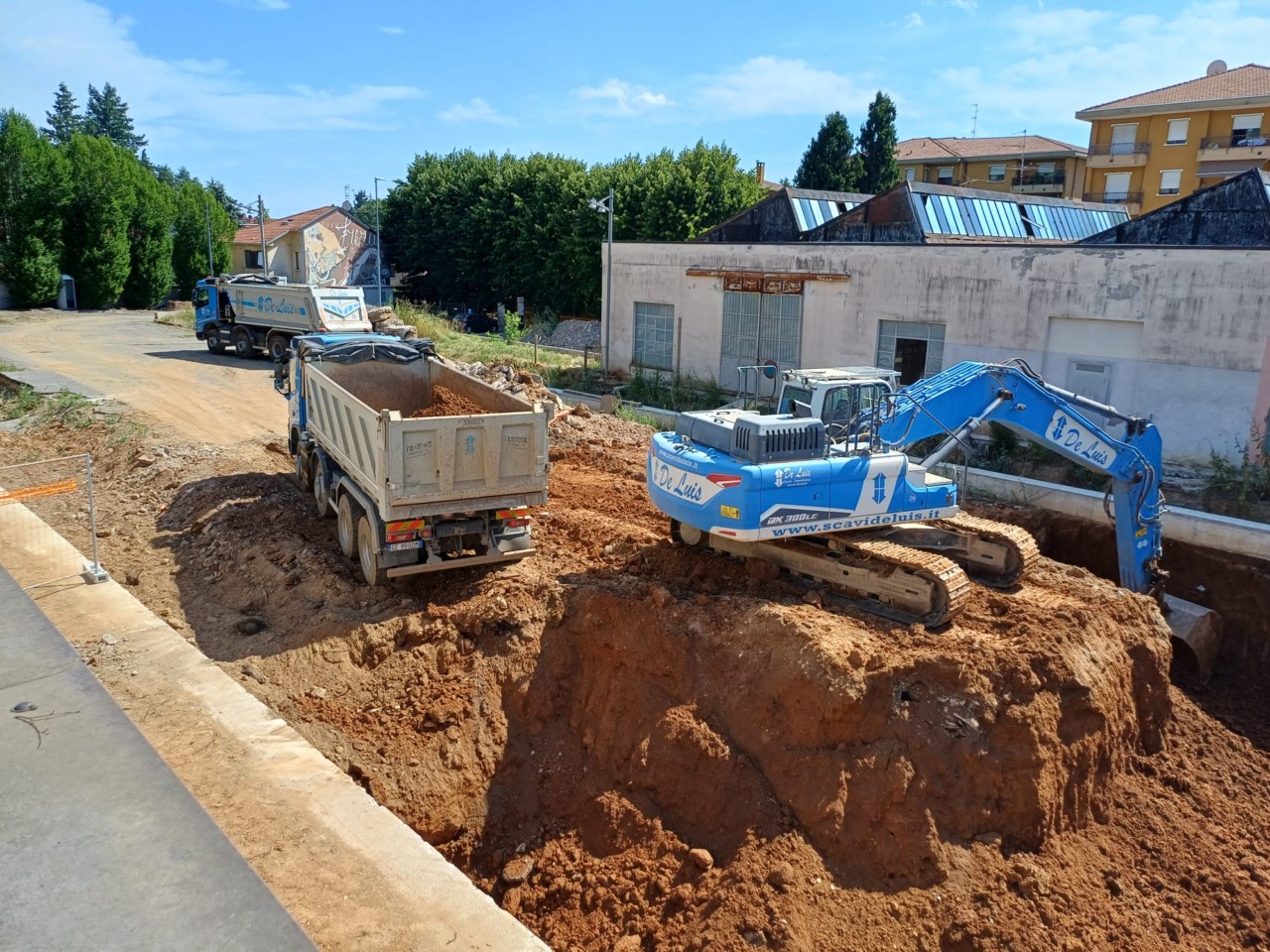 Ruspe in azione: sono ripresi (finalmente) i lavori alla Frera