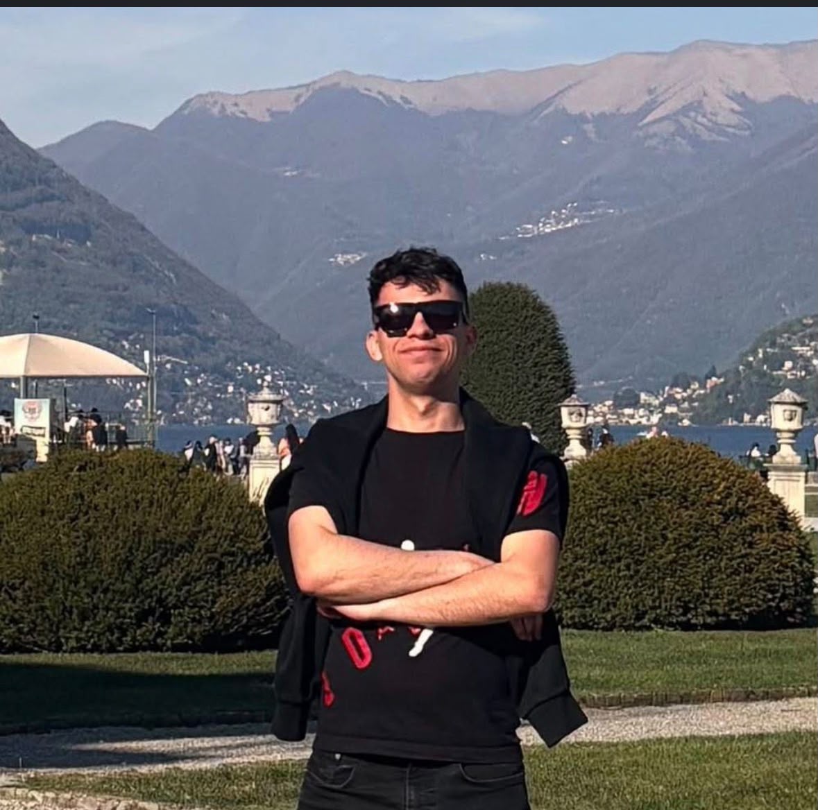 Trovato privo di vita in casa, anche Saronno piange Christian Coviello