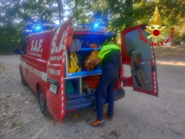 Cade mentre fa ciclocross: 17enne soccorso dal SAF