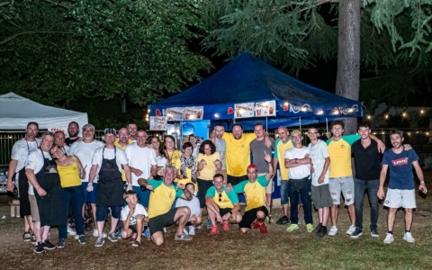 Schiuma party grazie al rione Solaro