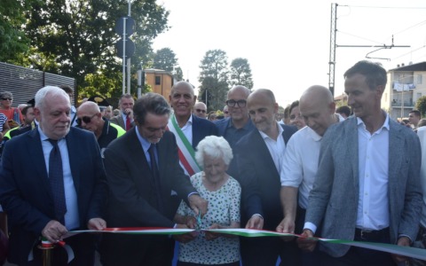 Inaugurato il nuovo sottopasso: eliminato il passaggio a livello di via Alle Valli