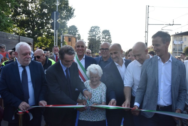 Inaugurato il nuovo sottopasso: eliminato il passaggio a livello di via Alle Valli