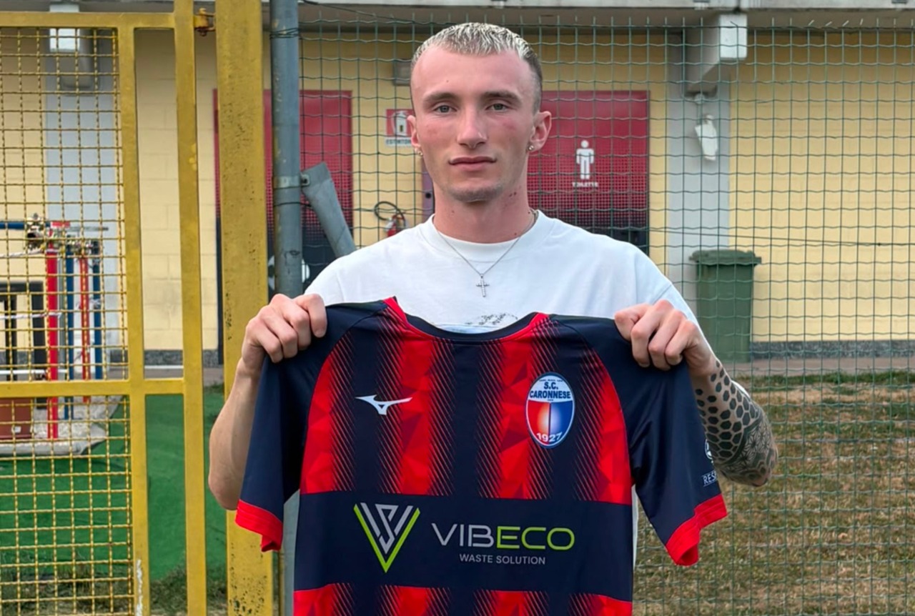 Nuovo innesto a centrocampo per la Caronnese, ufficiale Ramon Caluschi