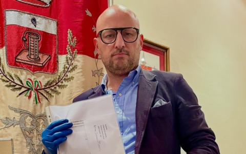 Intimidazioni al Sindaco, a Lazzate fondi per la legalità