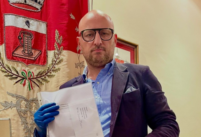Intimidazioni al Sindaco, a Lazzate fondi per la legalità