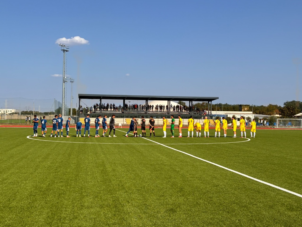Primo test positivo per la Caronnese, con la Primavera del Como finisce 2-2