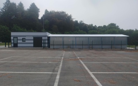 Dopo le cucine, la tensostruttura: per via Menotti si cercano i fondi regionali