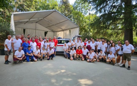 Una nuova automedica per la Croce Rossa Varese grazie alla generosità del Club Bizzozero