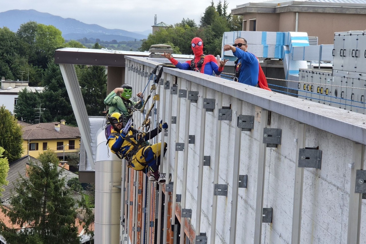 In ospedale sono arrivati i supereroi