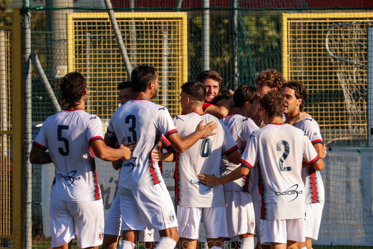 Caronnese show nel secondo tempo: Besnatese battuta 3-0