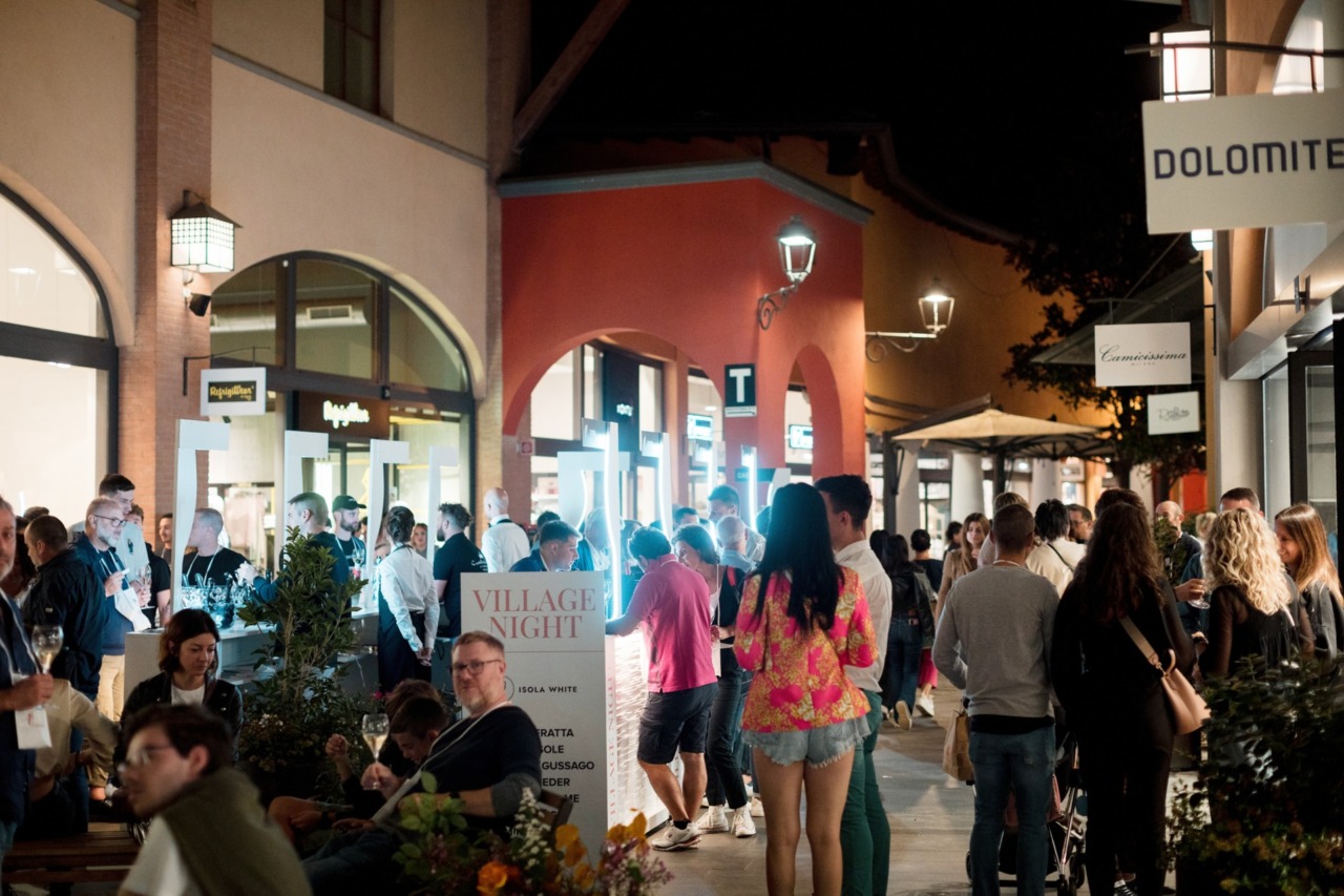 Village Night, al Franciacorta Designer Village una serata tra degustazioni e intrattenimento