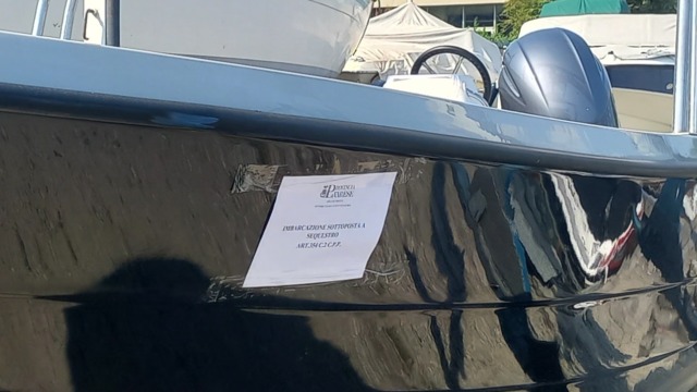 Bracconaggio ittico sul Lago Maggiore, denunciato pescatore svizzero
