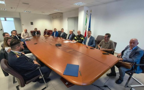 Odori molesti nell’area di Ceriano Laghetto, vertice in Prefettura