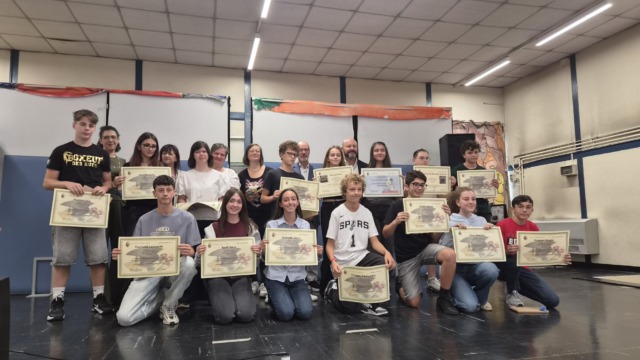 Premi al merito a Castellanza: riconoscimenti per 20 studenti delle scuole medie