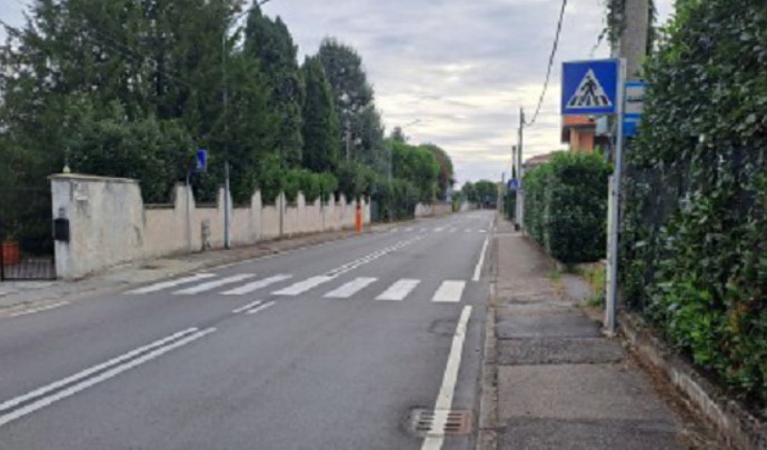 Stop a corse in via IV novembre