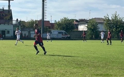La Caronnese va sul 2 a 0, ma la Vergiatese la raggiunge nel finale
