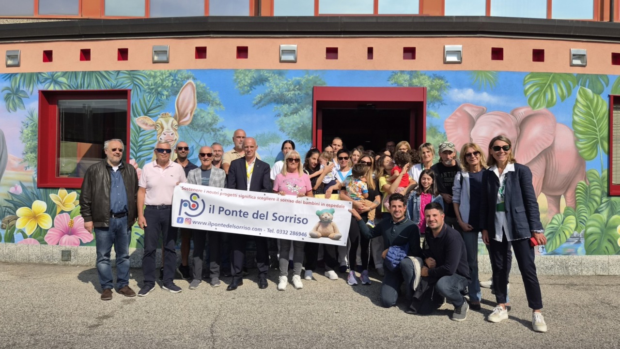 Una foresta di animali all’ingresso dell’Audiovestibologia di Varese: il nuovo progetto de Il Ponte del Sorriso
