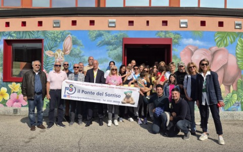 Una foresta di animali all’ingresso dell’Audiovestibologia di Varese: il nuovo progetto de Il Ponte del Sorriso