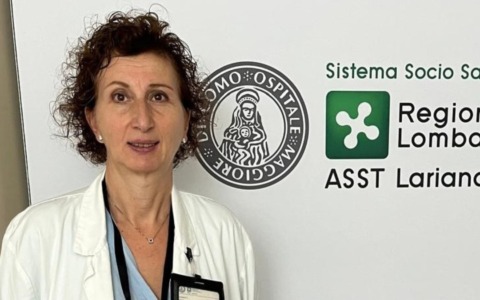 Text Neck o collo da smartphone: quando la postura si piega al digitale