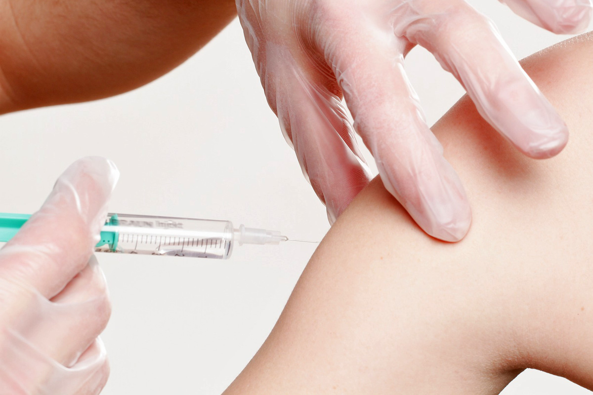 Influenza apertura straordinaria domenica 25 ottobre  alla Farmacia Comunale 2