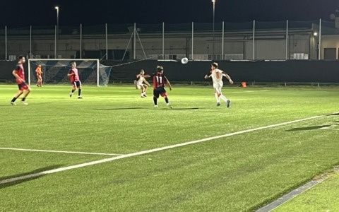 Caronnese a valanga sulla Rhodense, il 5-2 regala gli ottavi di Coppa Italia ai rossoblù