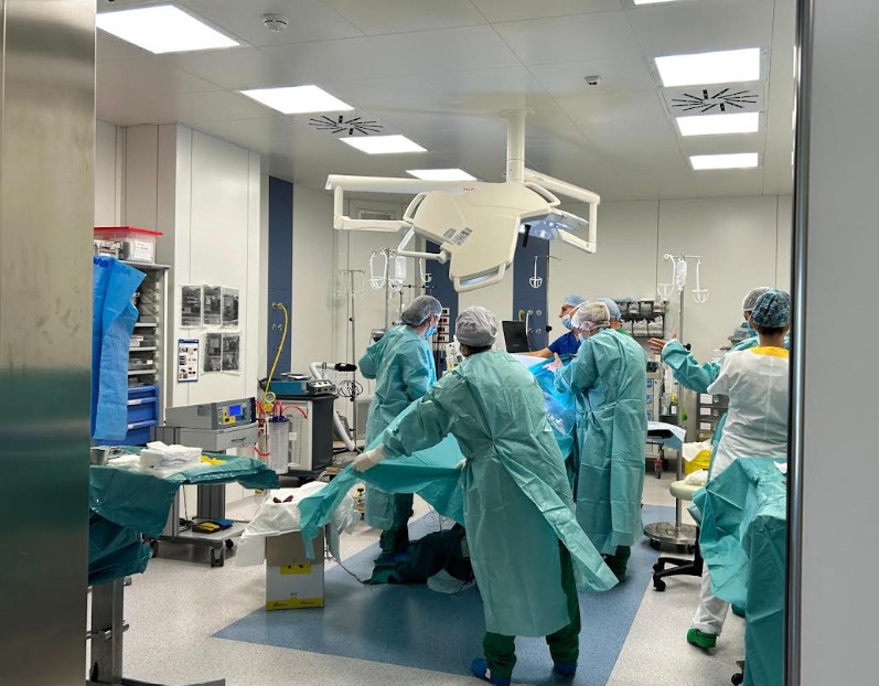 Nuove pompe per l’epidurale all’ospedale di Busto Arsizio: più autonomia e meno dolore durante il travaglio