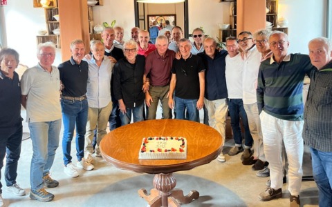 Una classe dell’Itis Riva si ritrova a 50 anni dal diploma