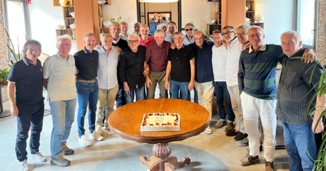 Una classe dell’Itis Riva si ritrova a 50 anni dal diploma