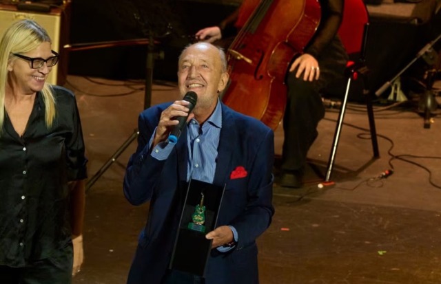 All’ex sindaco di Ceriano Laghetto Antonio Silva il Premio Tenco alla carriera